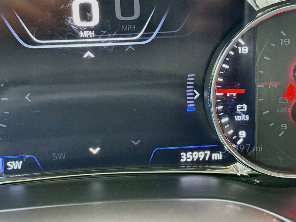 Used 2023 GMC Acadia Denali w/ Denali Ultimate Package image 12