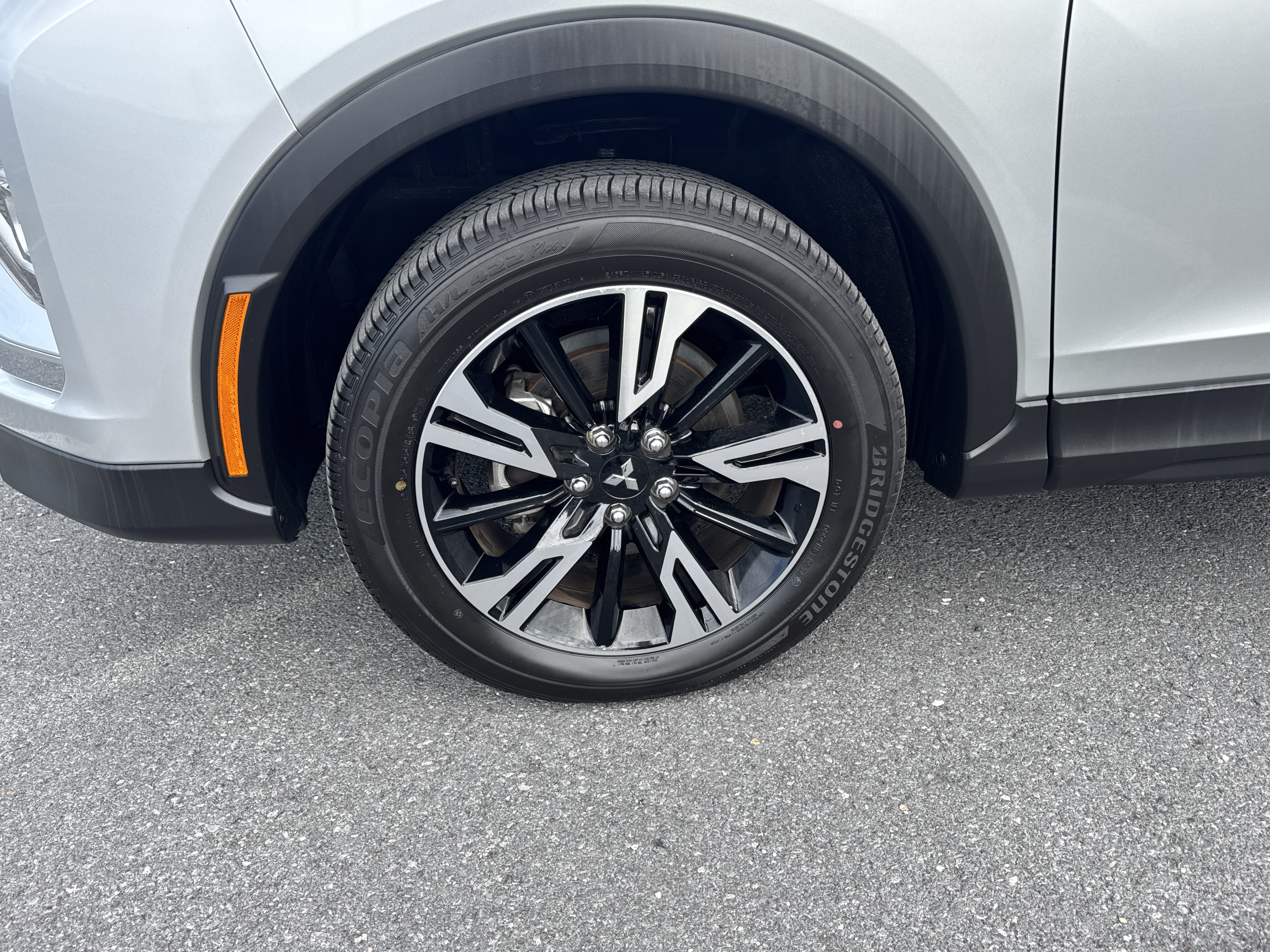 Used 2026 Mitsubishi Eclipse Cross AWD image 11