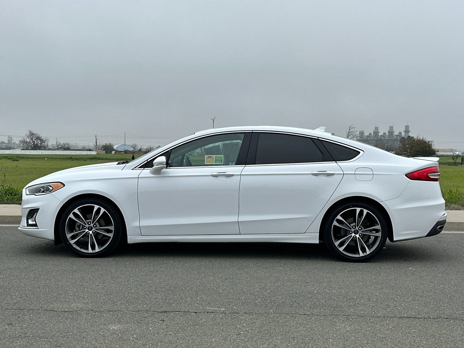 Used 2019 Ford Fusion Titanium image 7