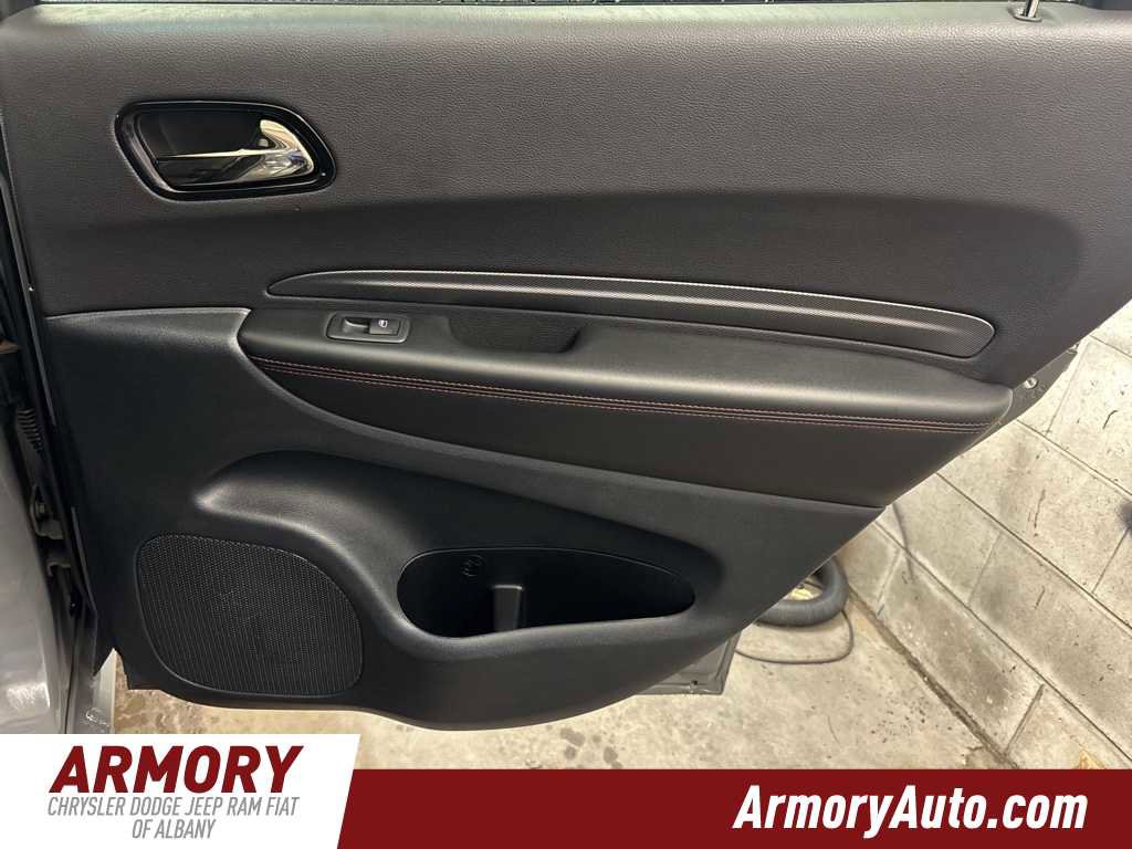 Used 2025 Dodge Durango GT image 33