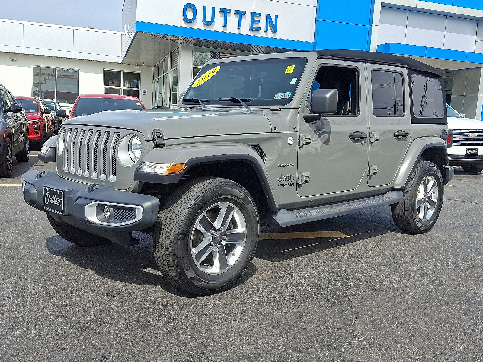 Used 2019 Jeep Wrangler Unlimited Sahara w/ Dual Top Group image 1