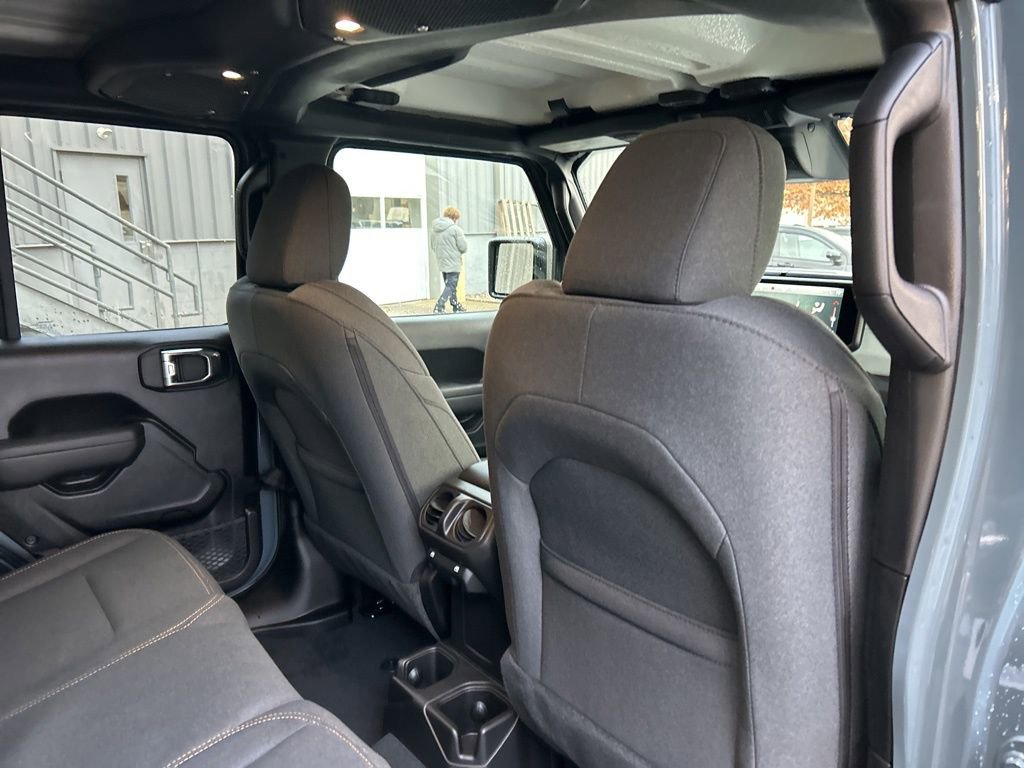 New 2026 Jeep Wrangler Sport S image 37