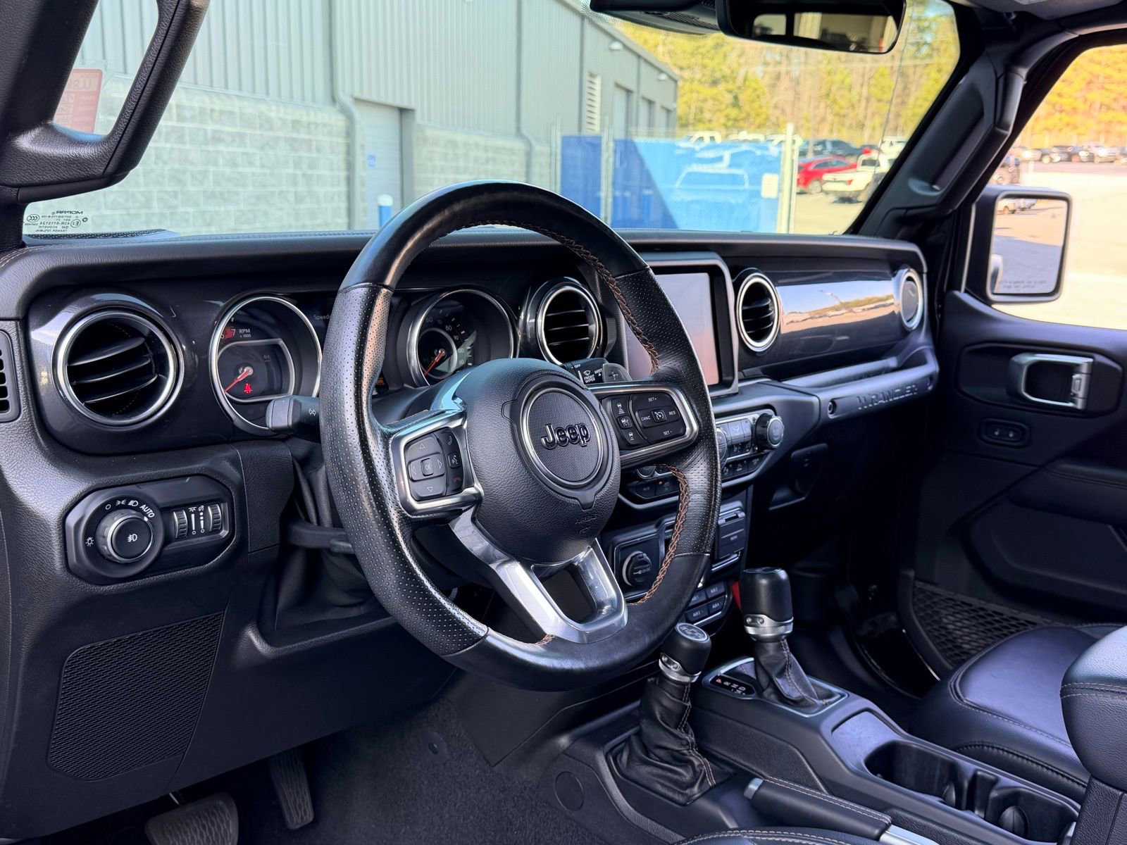 Used 2021 Jeep Wrangler Unlimited Rubicon w/ Trailer Tow Package image 24