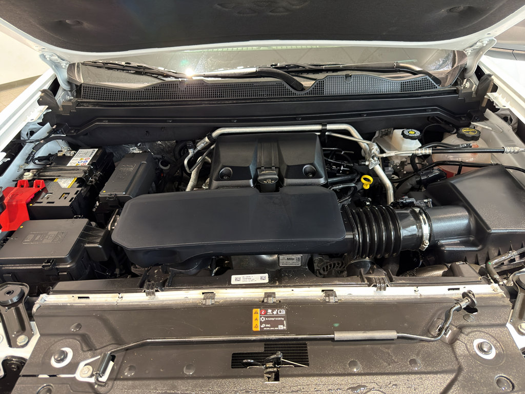 Used 2024 Chevrolet Colorado LT w/ LT Convenience Package II image 11