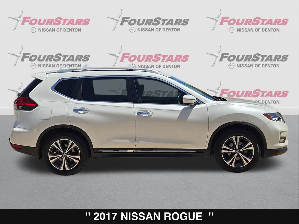 Used 2017 Nissan Rogue SL w/ SL Premium Package FWD image 3