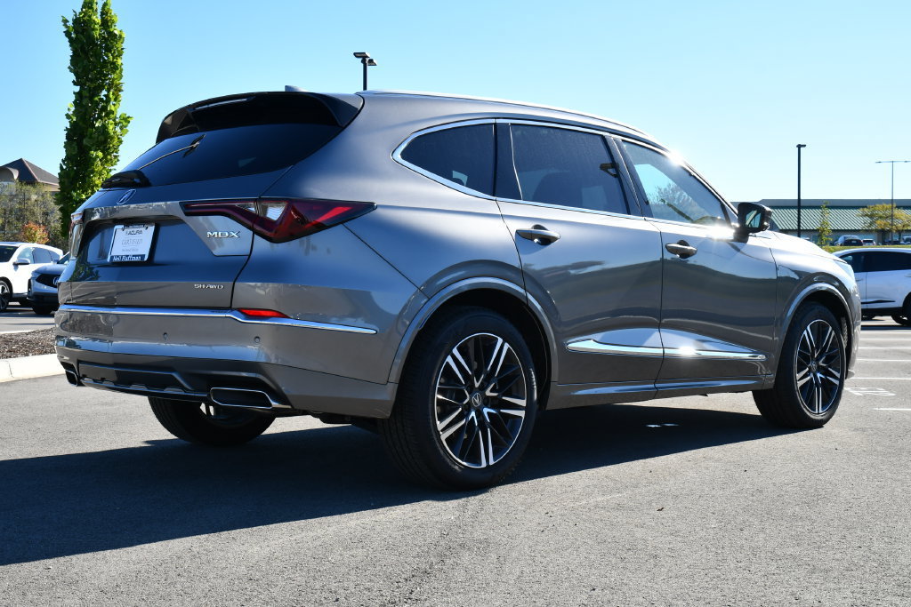 Certified 2026 Acura MDX w/ Advance Package AWD/4WD image 11