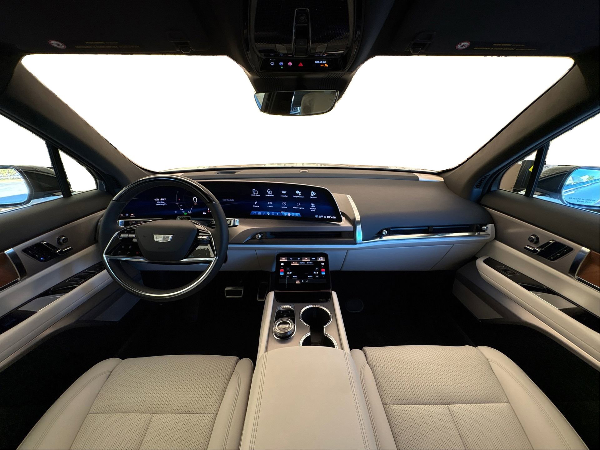 New 2026 Cadillac Vistiq Luxury image 23