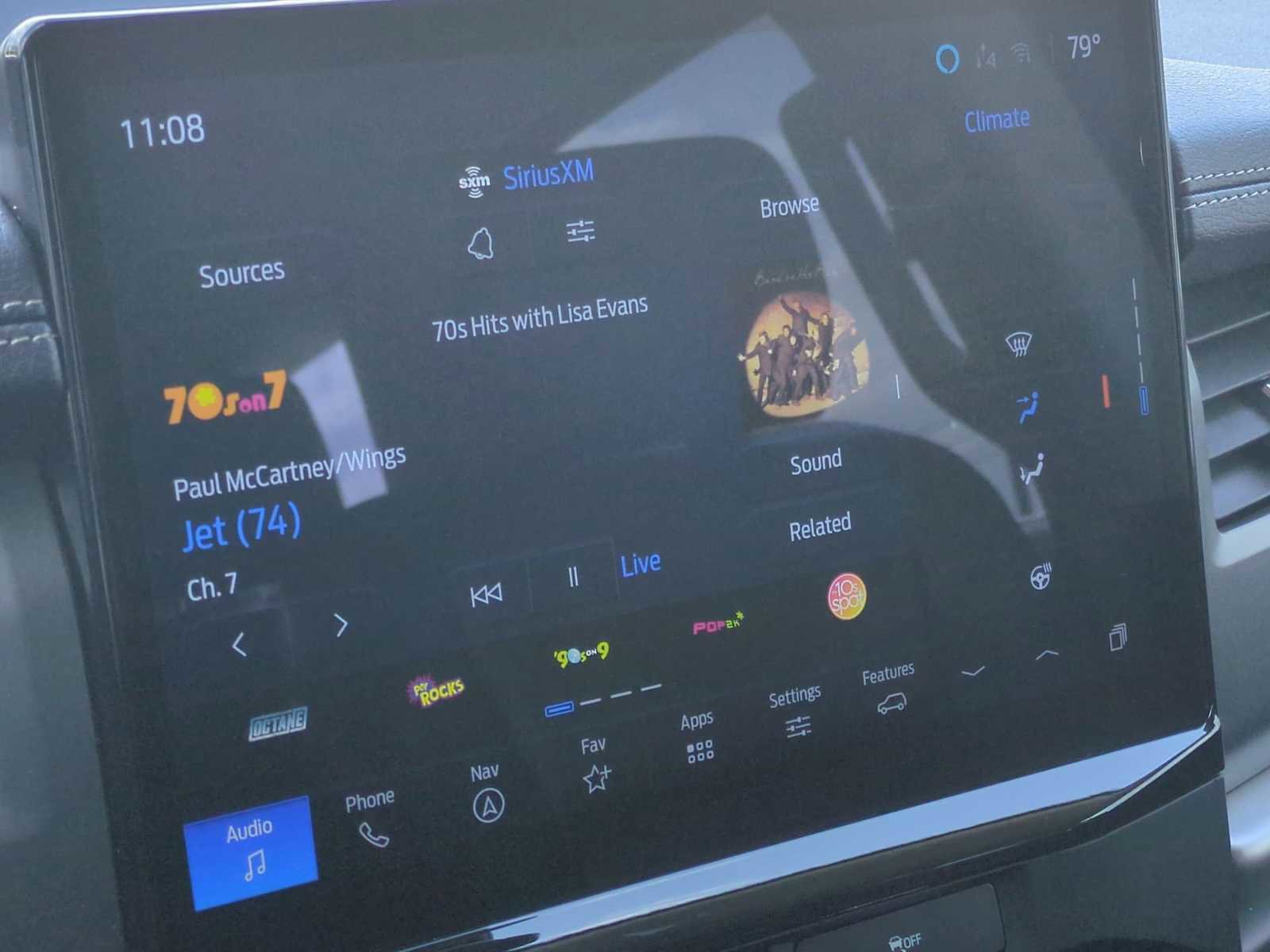 Used 2024 Ford Expedition XLT RWD image 13