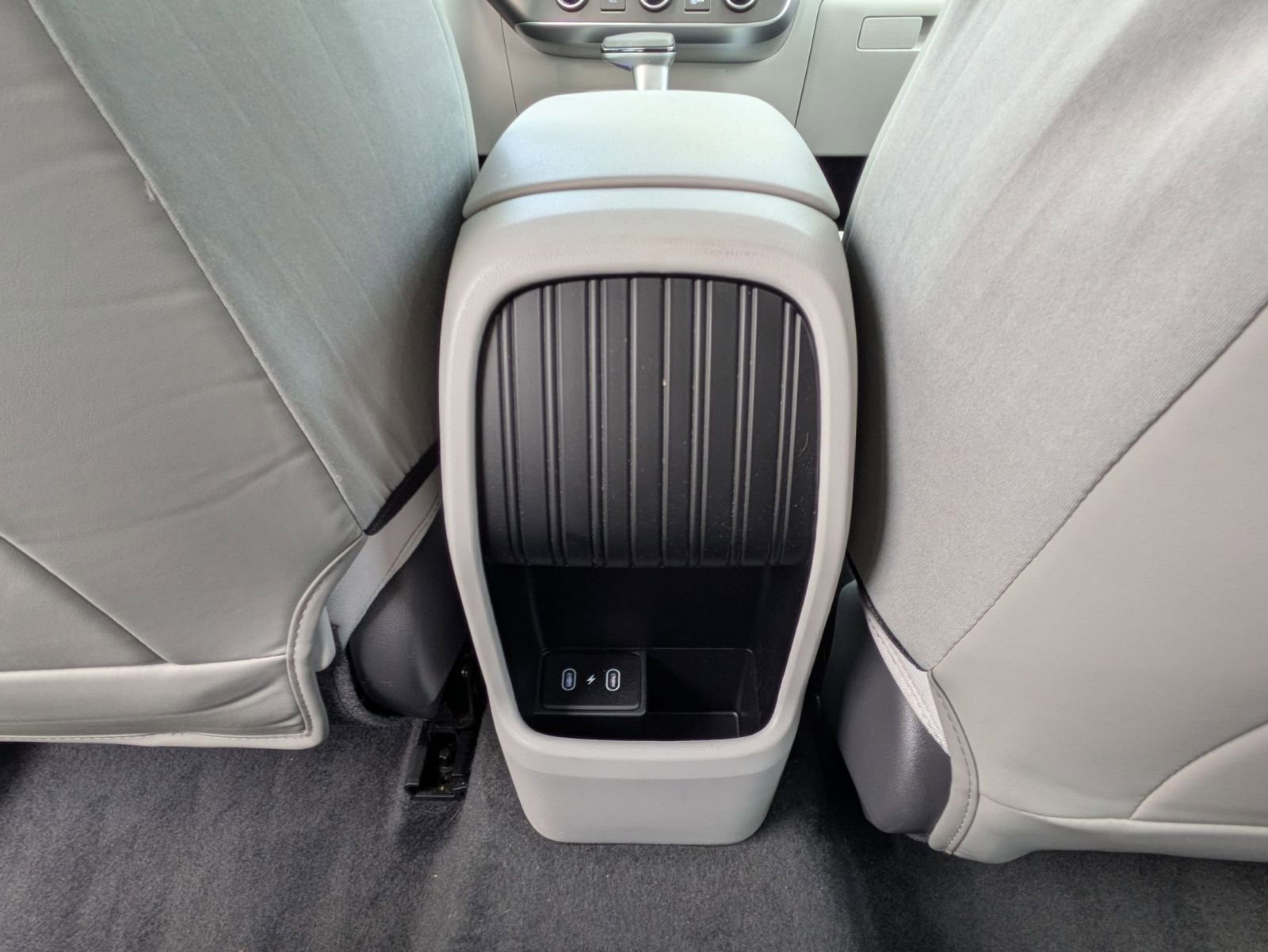 Used 2024 Hyundai Kona SE image 21