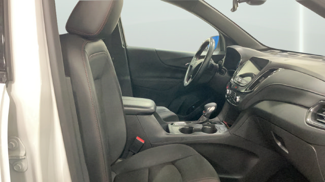 Used 2024 Chevrolet Equinox RS AWD/4WD image 13