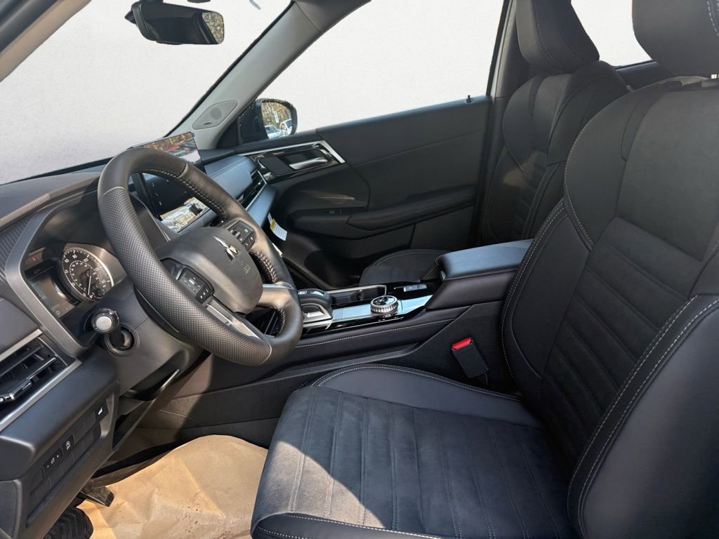 New 2026 Mitsubishi Outlander Trail Edition image 10