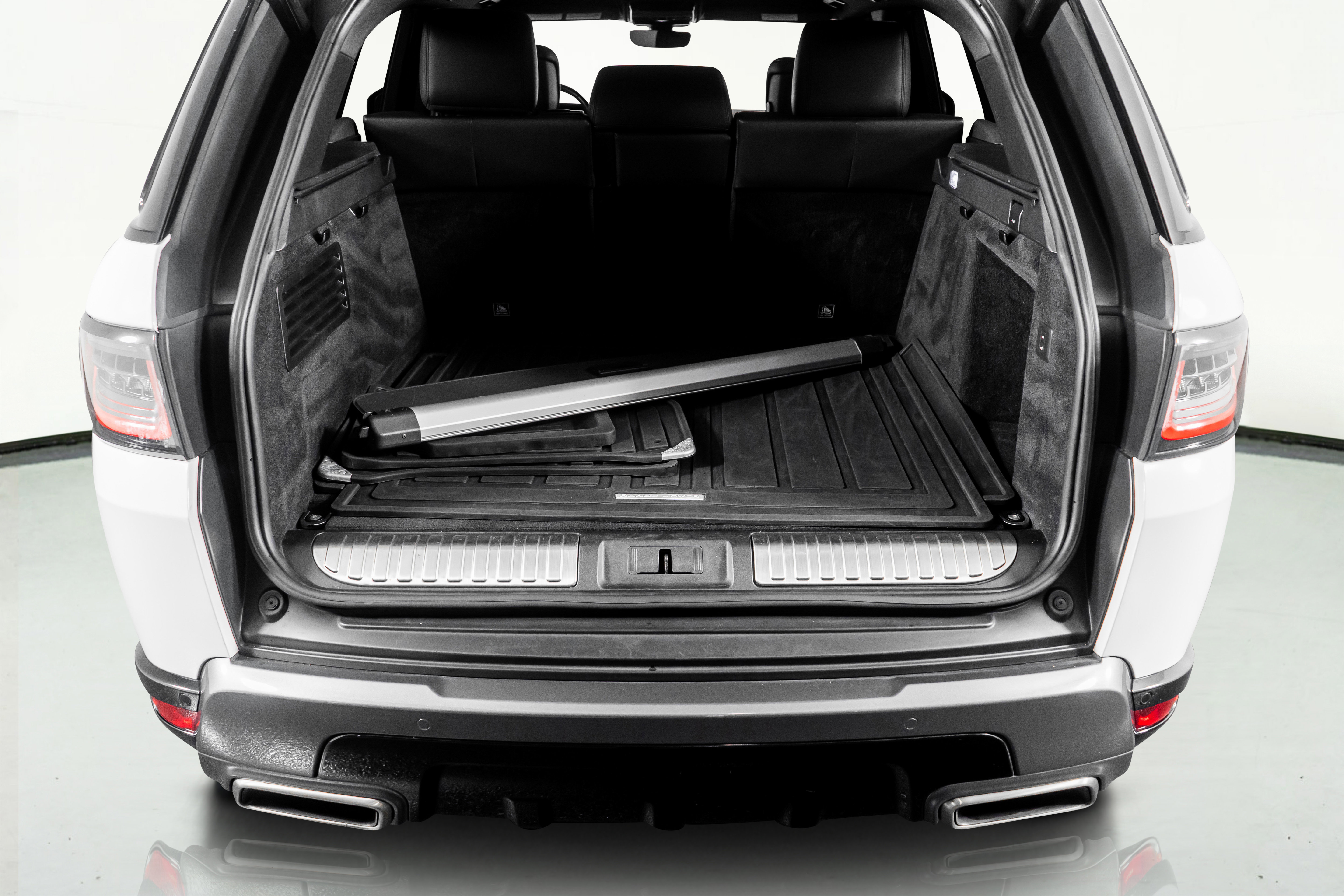 Used 2019 Land Rover Range Rover Sport HSE image 55