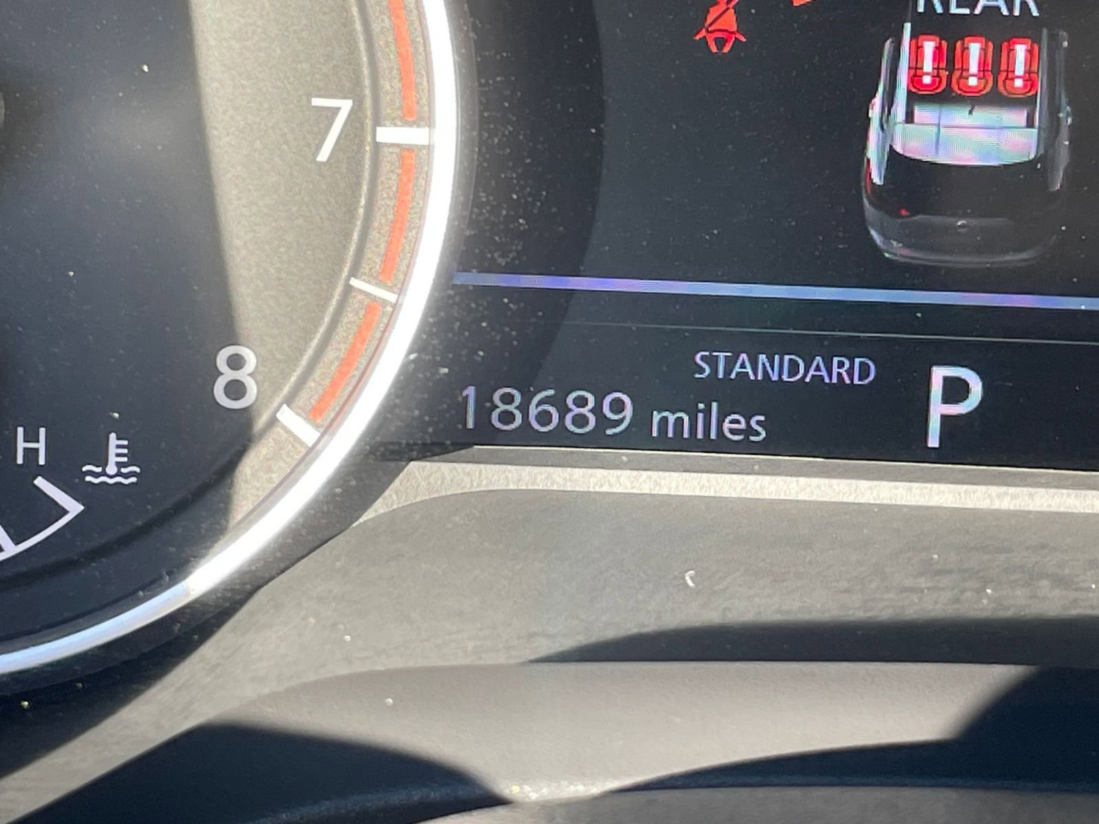 Used 2025 Nissan Rogue SV image 40