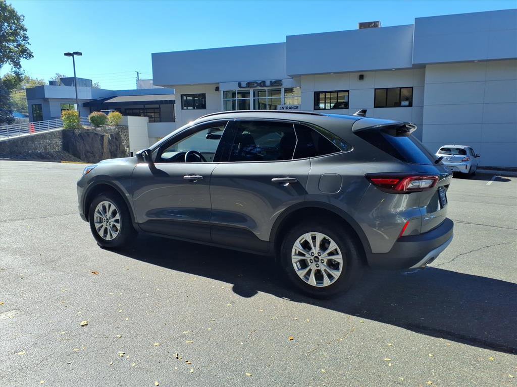 Used 2023 Ford Escape Active w/ Tech Pack #1 image 4