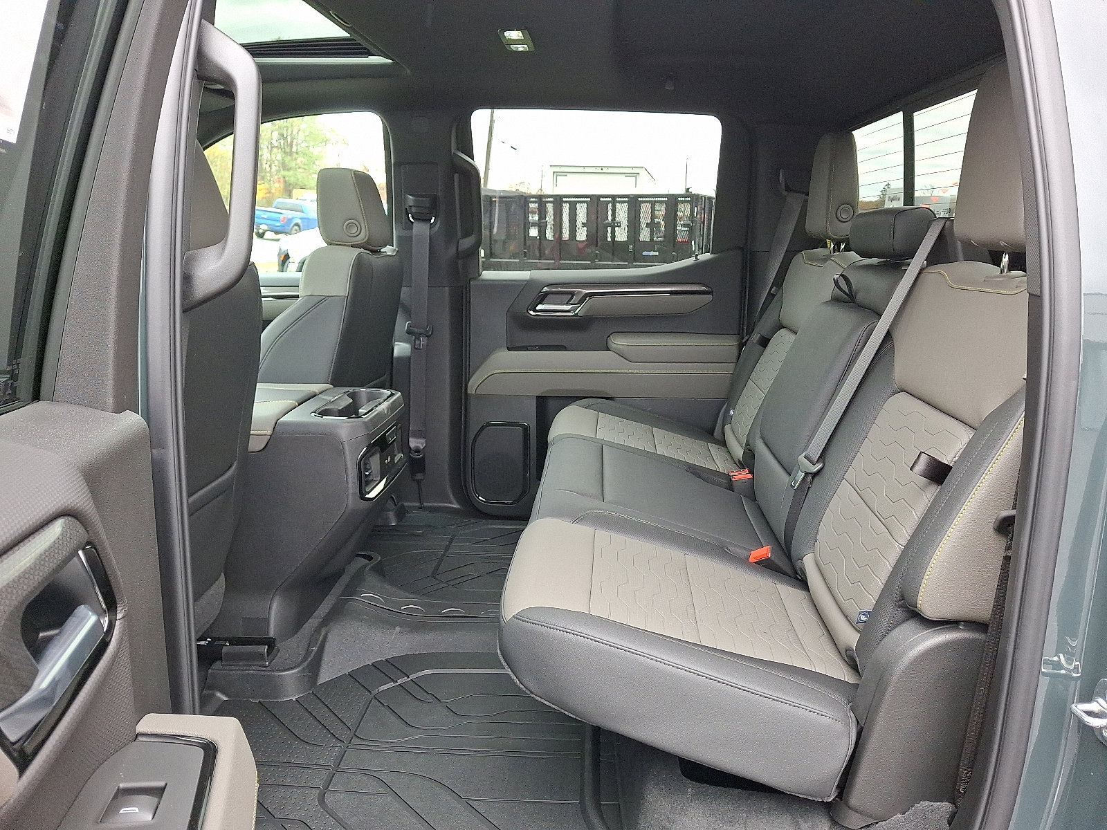 New 2026 Chevrolet Silverado 1500 ZR2 image 6