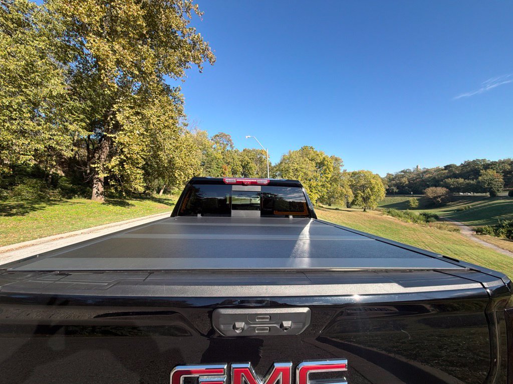 Used 2026 GMC Sierra 1500 Denali AWD/4WD image 8