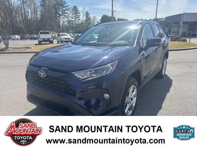 Used 2021 Toyota RAV4 XLE Premium image 7