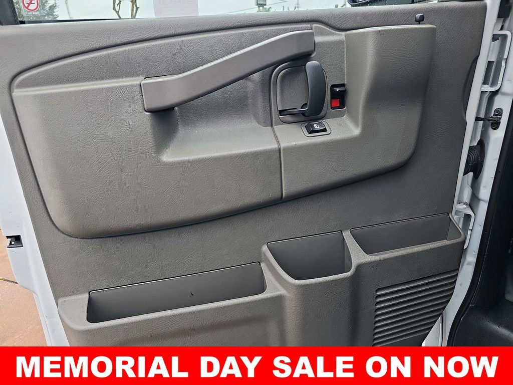 Used 2024 Chevrolet Express 2500 w/ Driver Convenience Package RWD image 25