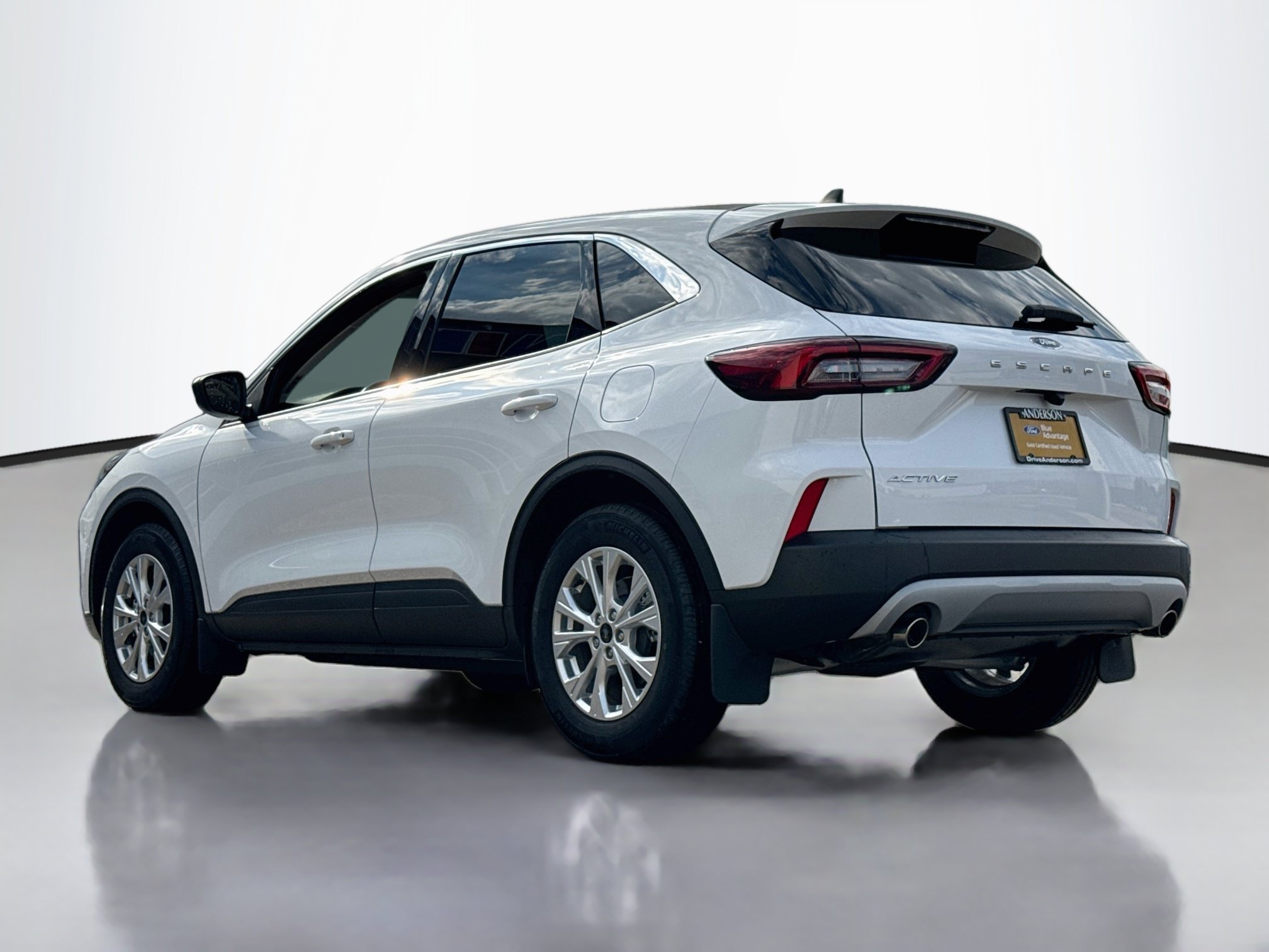 Certified 2024 Ford Escape Active FWD image 5
