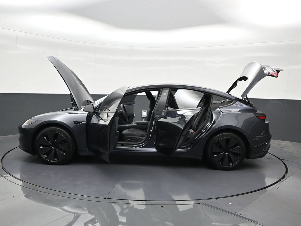 Used 2025 Tesla Model 3 Long Range RWD image 35