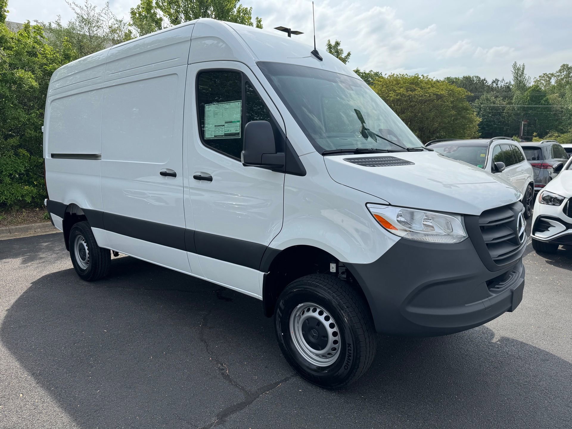 New 2025 Mercedes-Benz Sprinter 2500