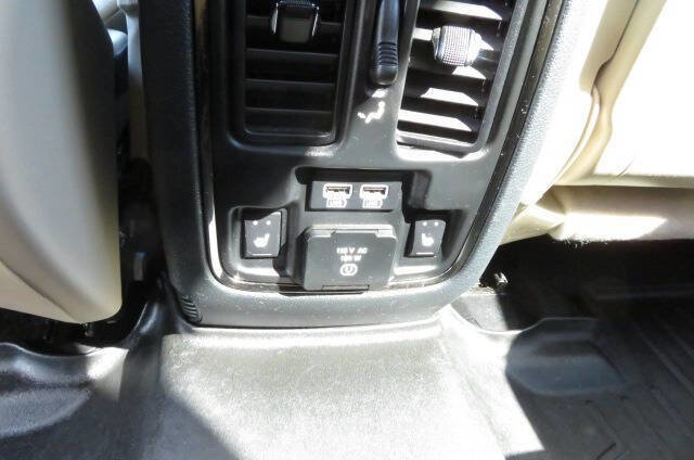 Used 2018 Dodge Durango GT w/ Technology Group image 14