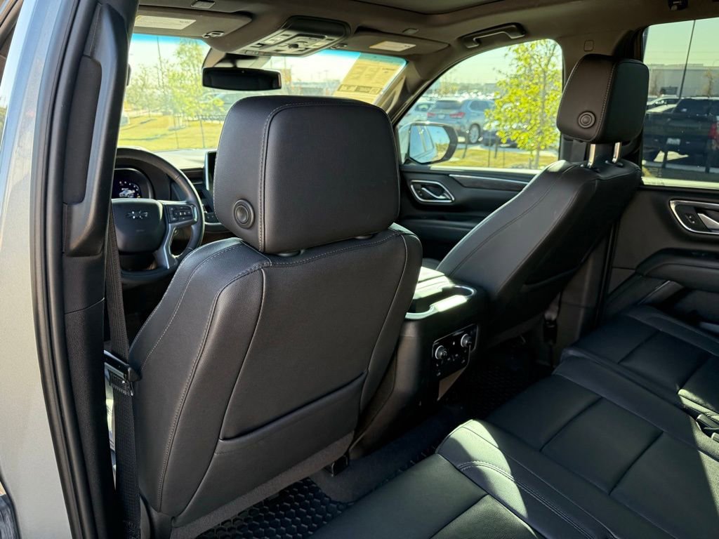 Used 2023 Chevrolet Tahoe Z71 w/ Off-Road Capability Package image 25