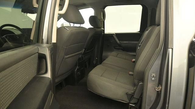 Used 2014 Nissan Titan SV w/ SV Value Truck Package AWD/4WD image 10