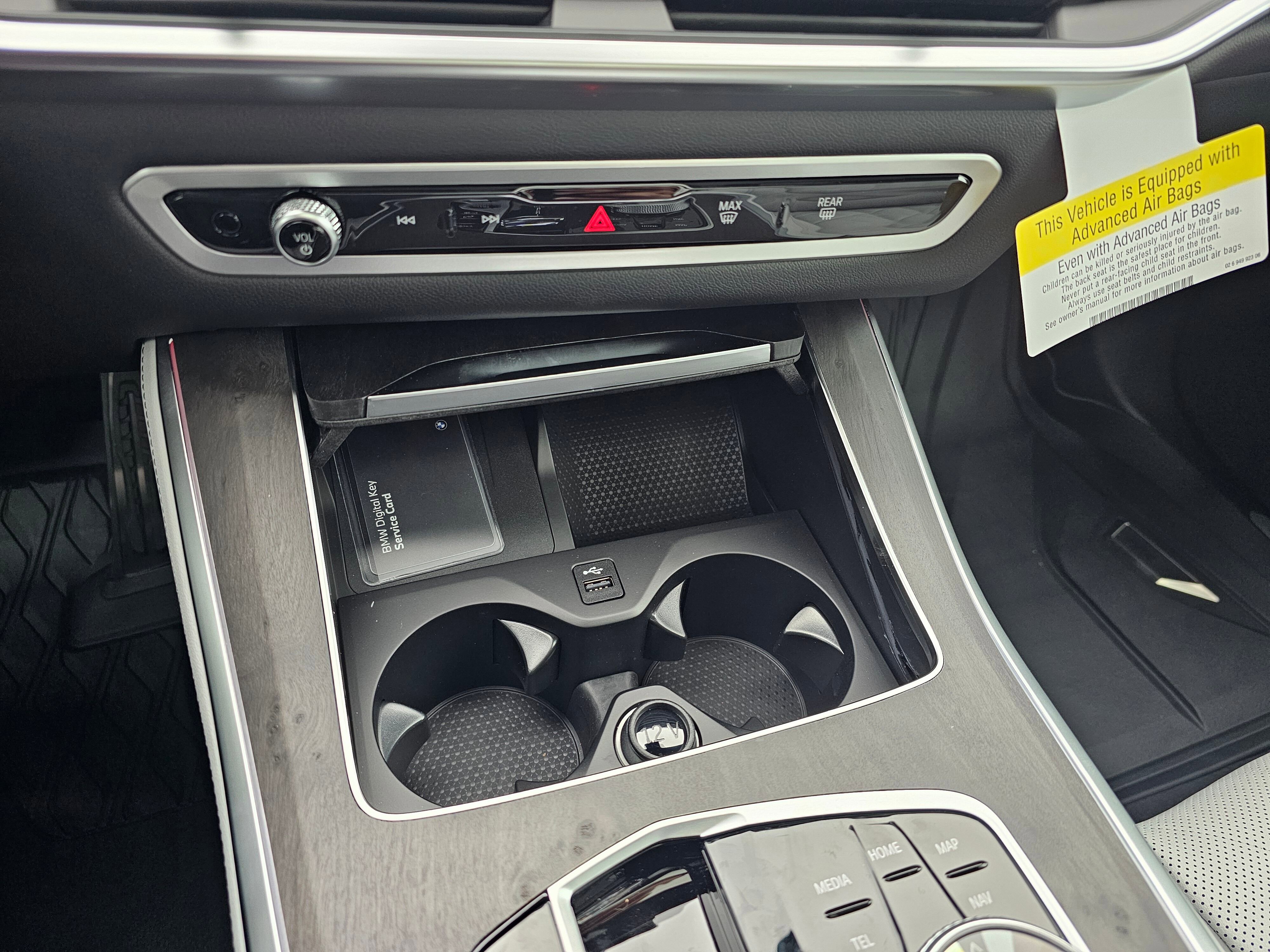 New 2026 BMW X5 xDrive50e w/ Executive Package image 54