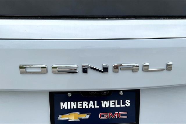 New 2026 GMC Yukon Denali w/ Denali Reserve Package image 10