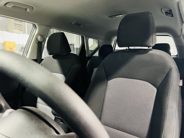 Used 2023 Kia Soul LX w/ LX Technology Package image 3