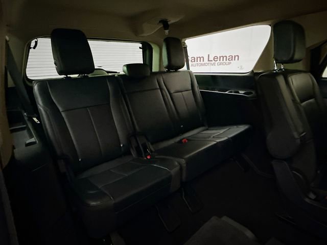 Used 2024 Ford Expedition Max XLT image 27