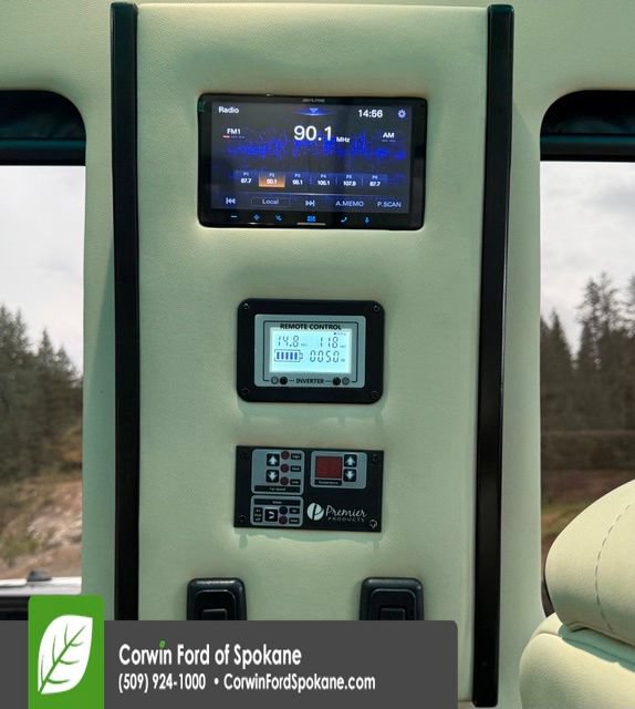 Used 2025 Mercedes-Benz Sprinter 2500 image 40