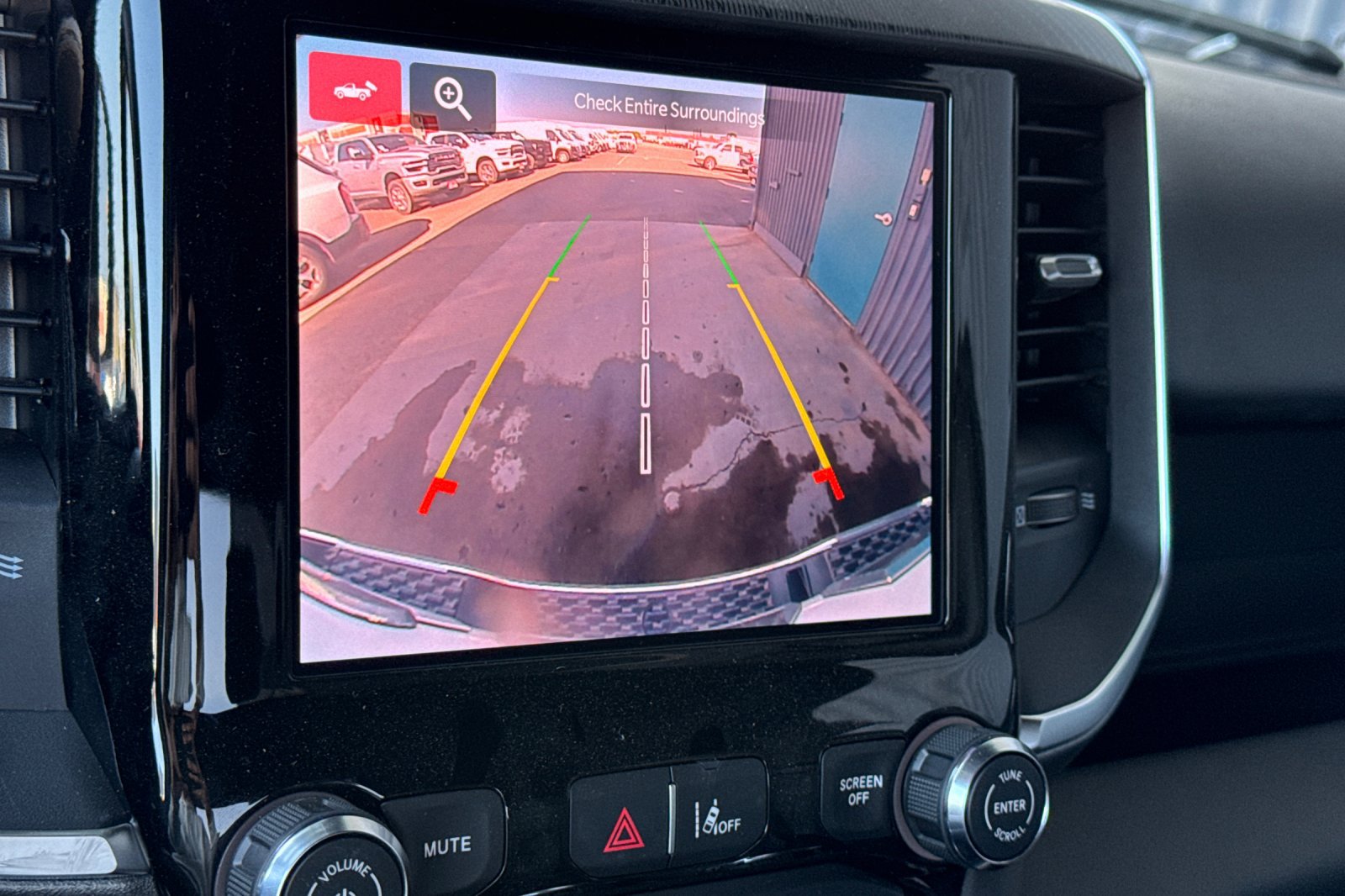 New 2026 RAM 1500 Big Horn AWD/4WD image 17