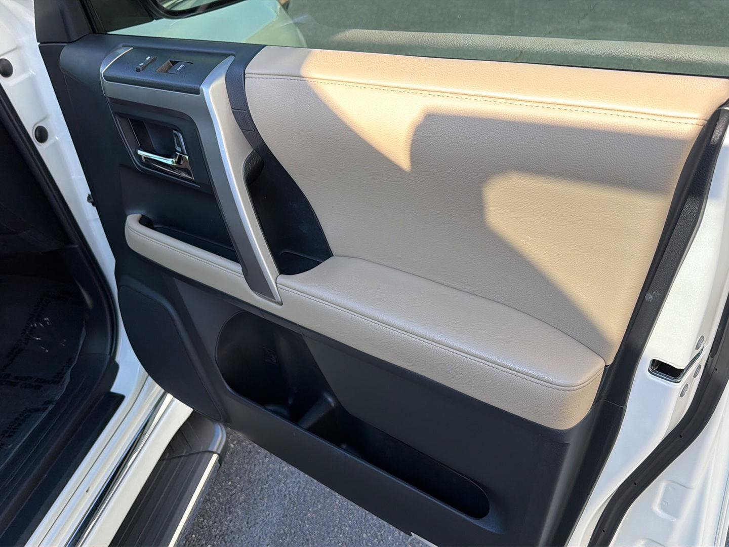 Used 2021 Toyota 4Runner Limited RWD image 14