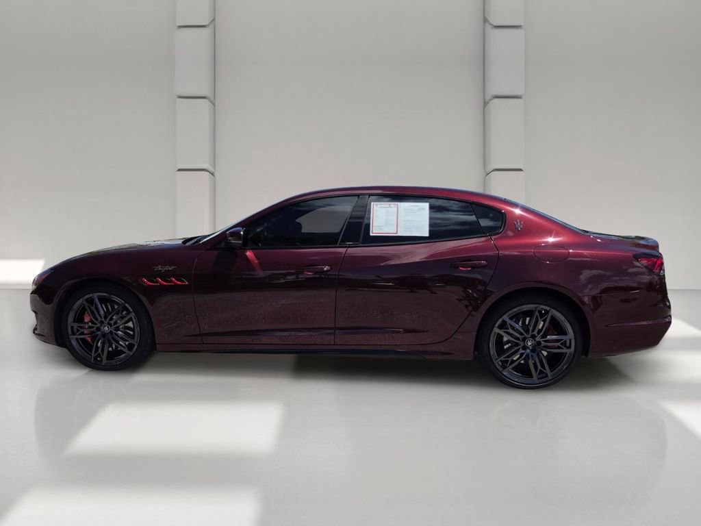 Used 2022 Maserati Quattroporte Trofeo RWD image 8
