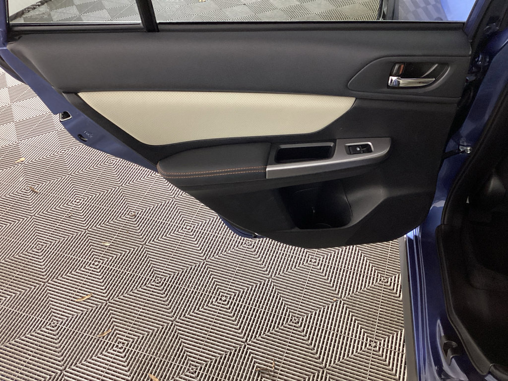 Used 2017 Subaru Crosstrek 2.0i Limited image 13