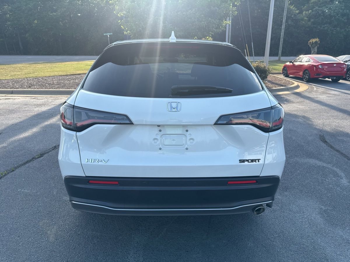 Used 2023 Honda HR-V Sport image 6