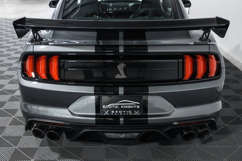 Used 2022 Ford Mustang Shelby GT500 w/ Carbon Fiber Track Pack image 26