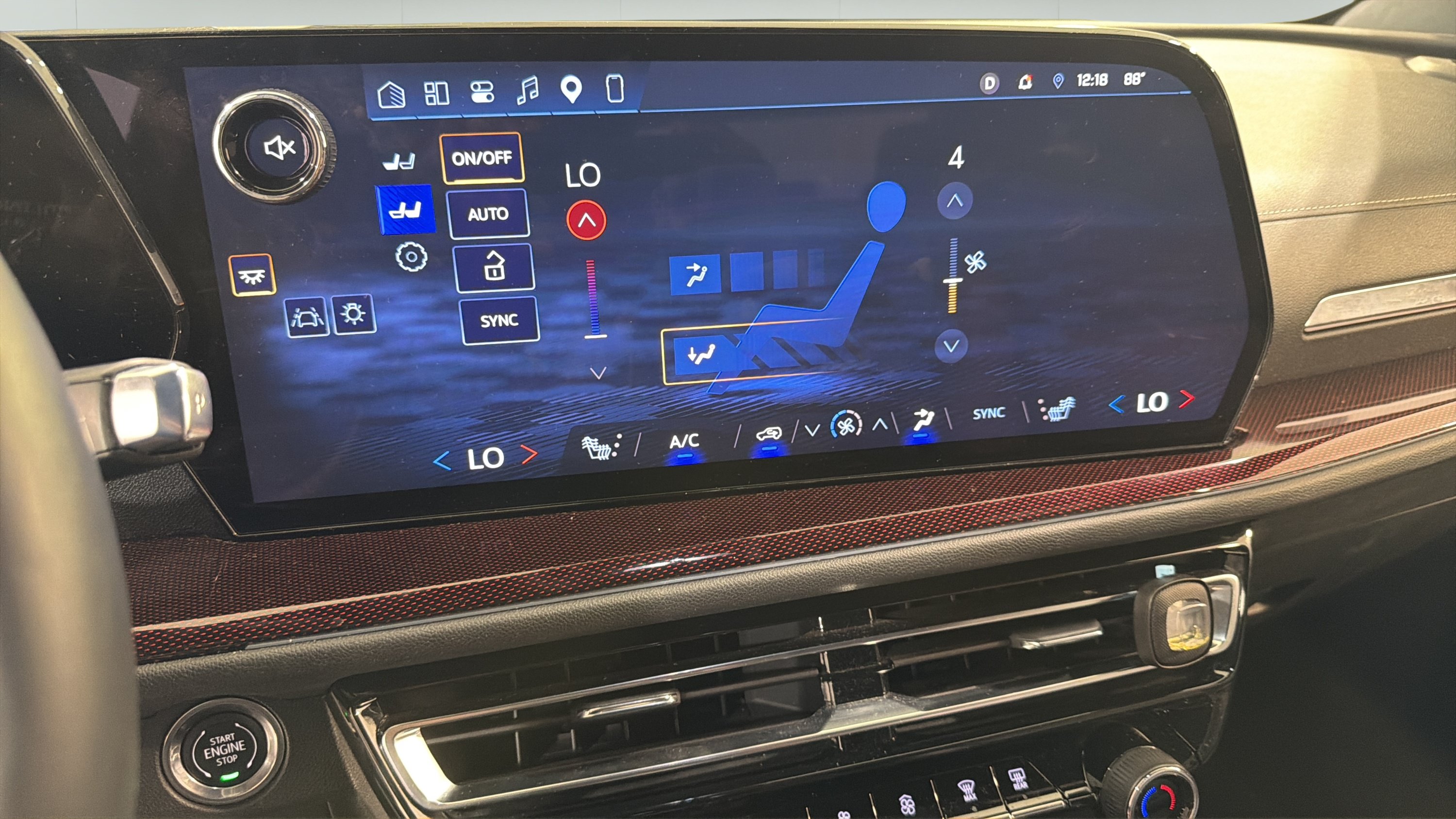 Used 2026 Chevrolet Traverse Z71 AWD/4WD image 19
