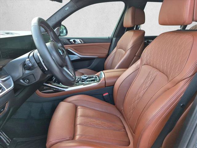 Certified 2024 BMW X7 M60i w/ Executive Package AWD/4WD image 11