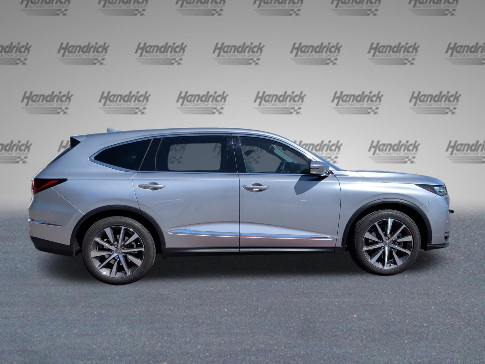 Used 2025 Acura MDX SH-AWD w/ Technology Package image 6