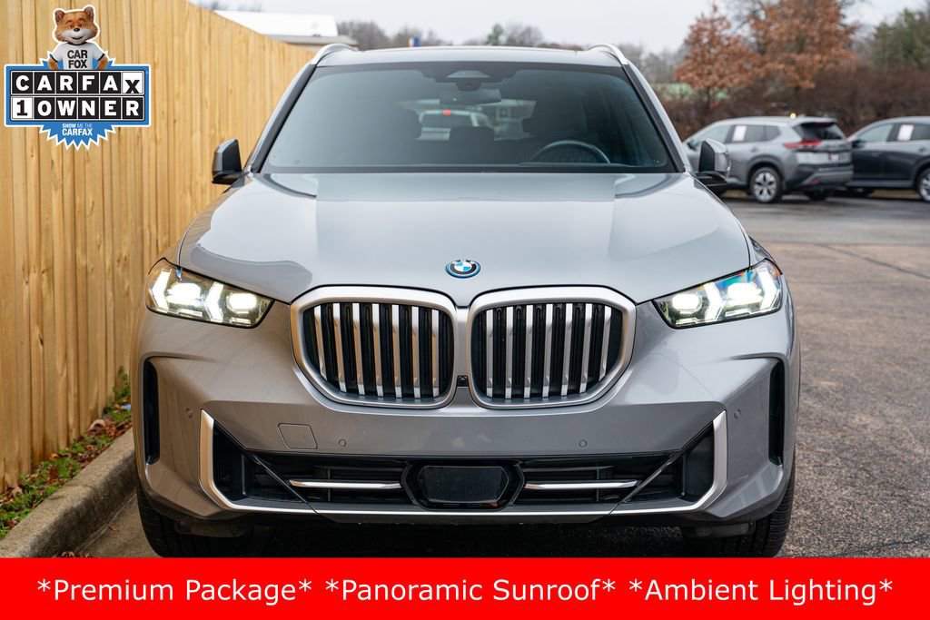 Used 2025 BMW X5 xDrive50e image 2