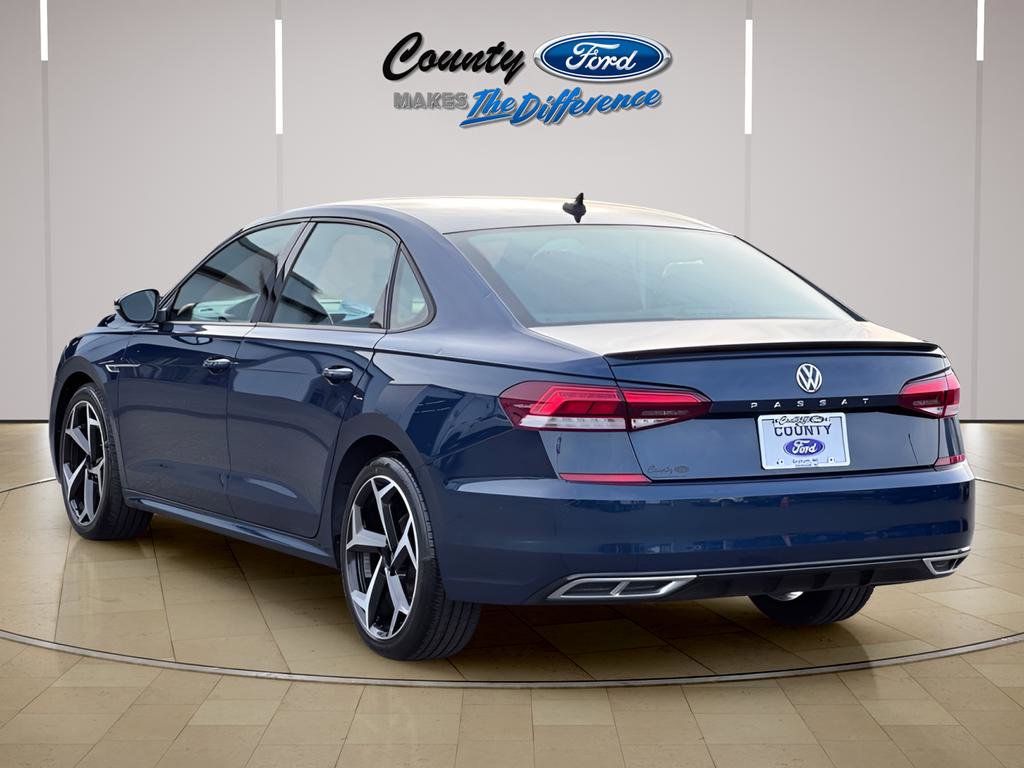 Used 2022 Volkswagen Passat 2.0T R-Line image 25