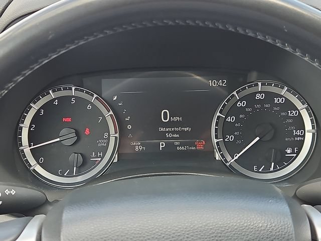 Used 2024 Toyota Highlander LE AWD/4WD image 18
