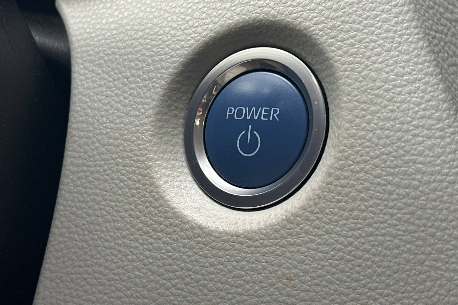 Used 2022 Toyota Corolla LE FWD image 22