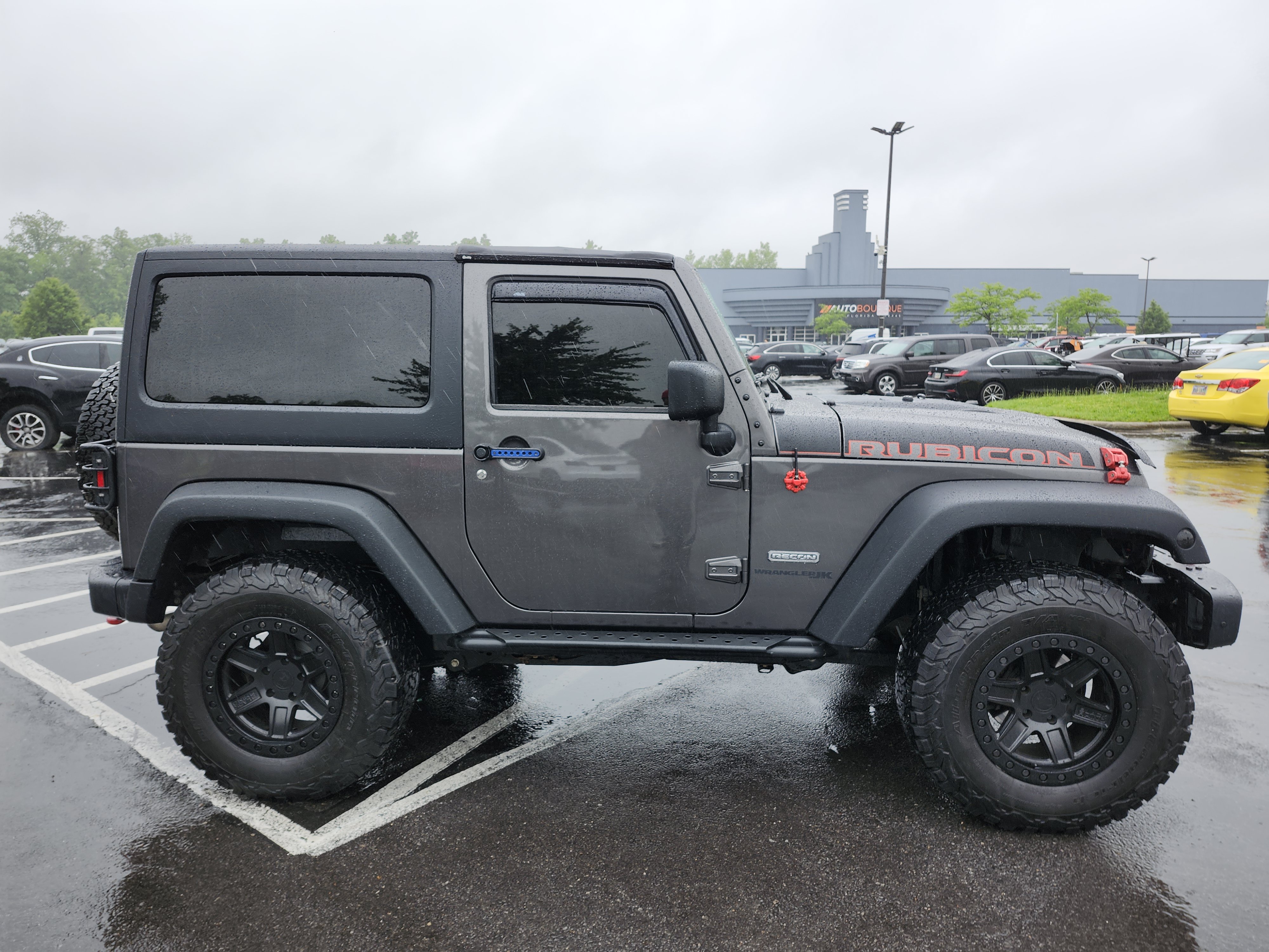 Used 2018 Jeep Wrangler Rubicon AWD/4WD image 16