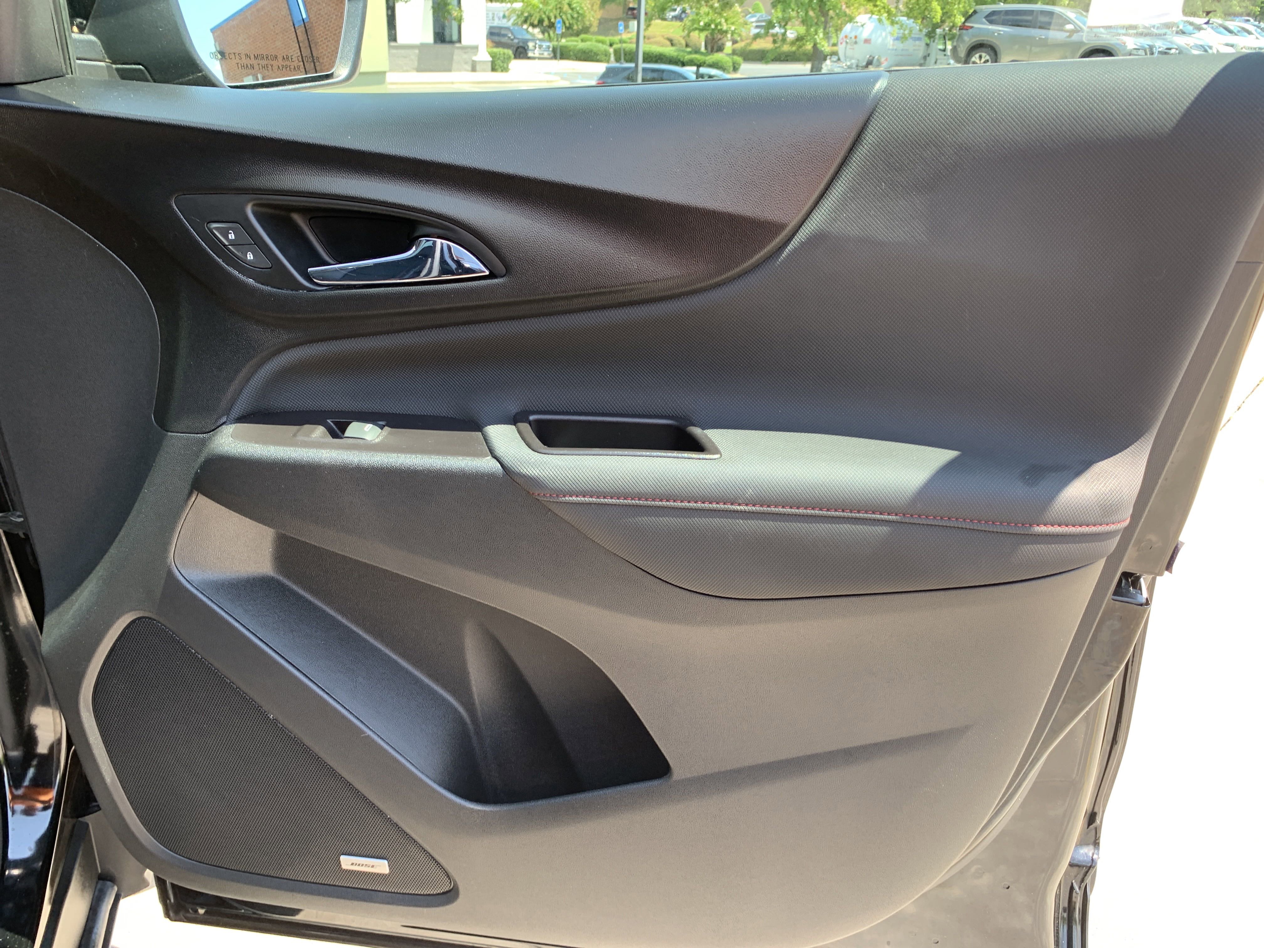 Used 2022 Chevrolet Equinox RS w/ RS Leather Package FWD image 40
