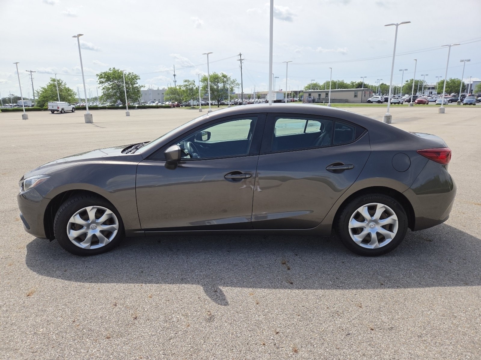 Used 2015 MAZDA MAZDA3 i Sport FWD image 11