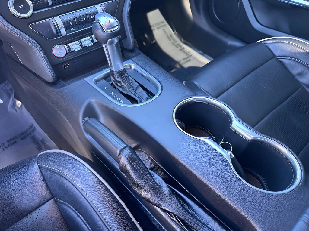 Used 2020 Ford Mustang EcoBoost w/ Equipment Group 101A image 27